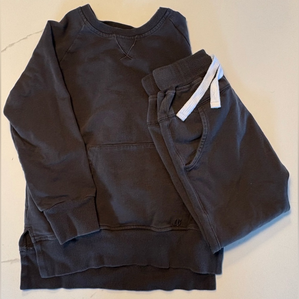 Little Bipsy Pullover & Jogger Set in charcoal, 4-5T